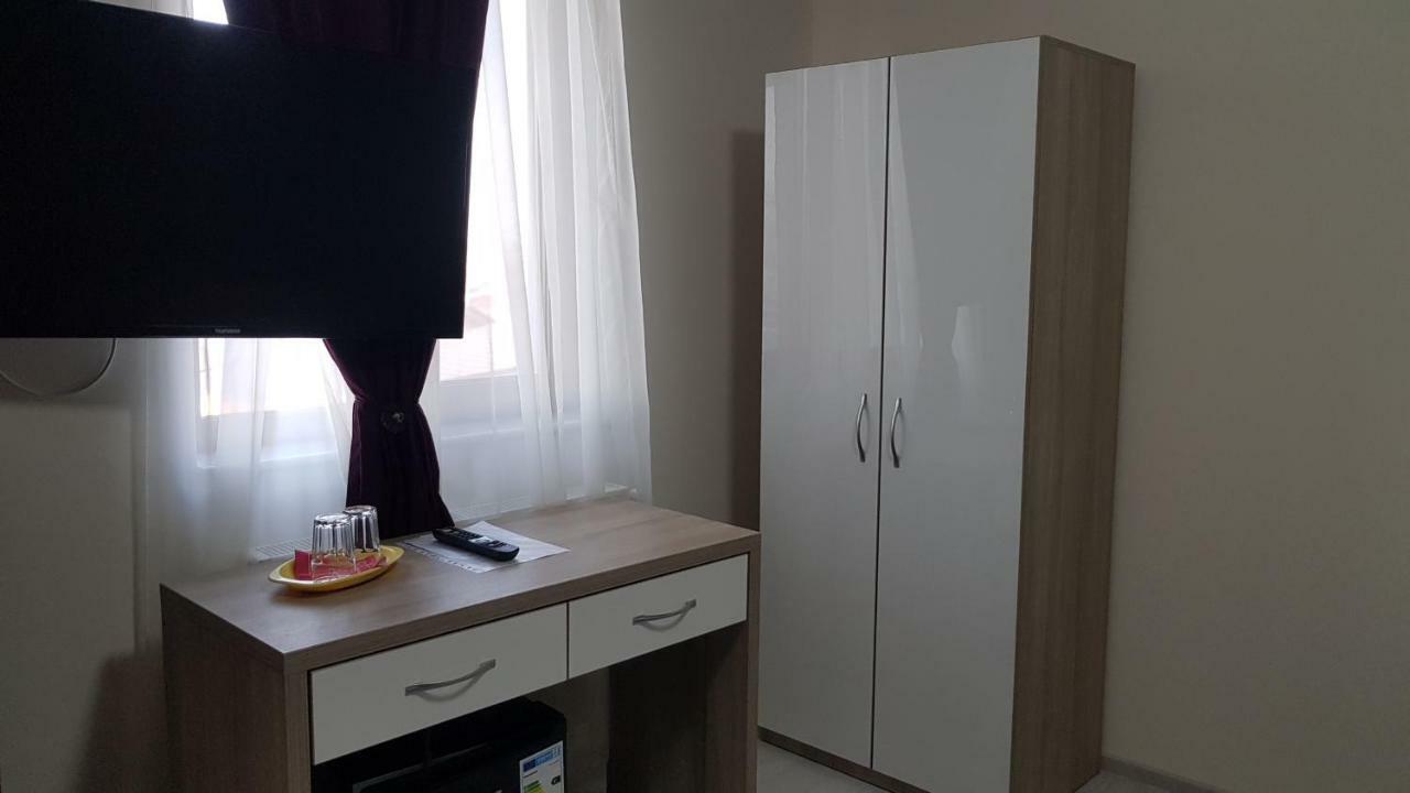 Vila Fara Nume ナボダリ エクステリア 写真